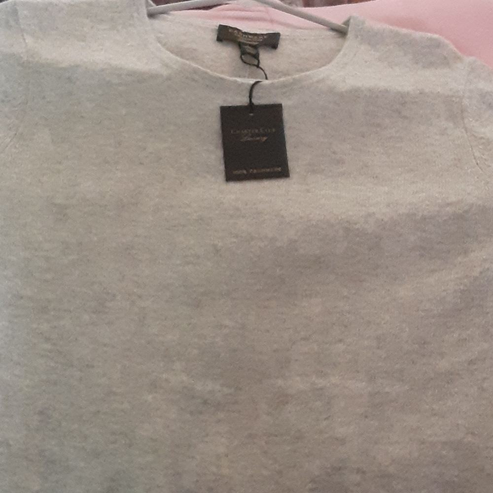 Sweater - Picture 3 of 6